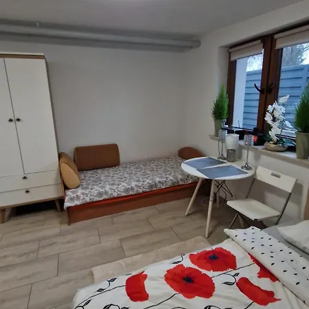 Pomorska Δωμάτια σε οικογενειακή κατοικία *